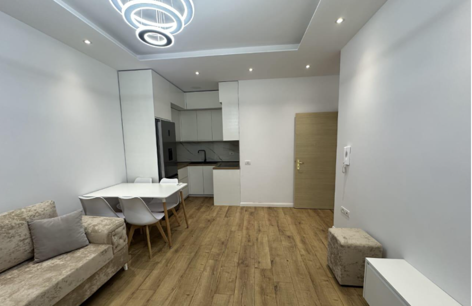 Tirane, shitet apartament 1+1+Ballkon Kati 5, 72 m² 145.000 € (Kodra e Diellit, Bill Klinton)