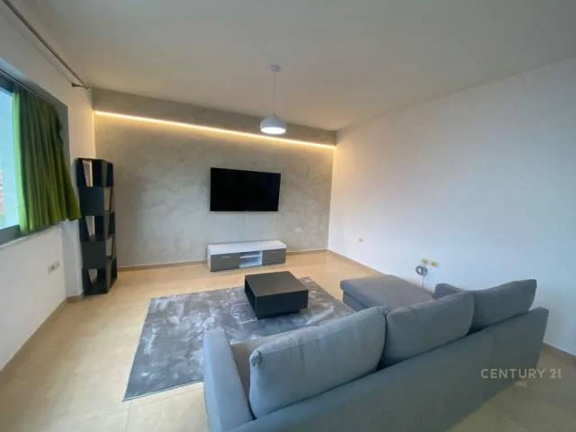 Tirane, jepet me qera apartament 2+1+BLK 100 m² 500 Euro (5 maji)