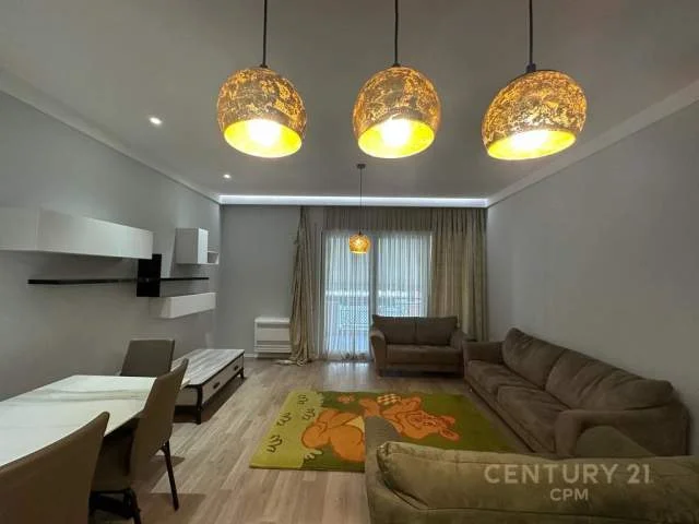 Tirane, jepet me qera apartament 2+1+BLK 112 m² 650 Euro (deliorgji)