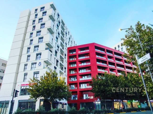Tirane, jepet me qera apartament 3+1+BLK Kati 6, 112 m² 600 Euro (Spitali QSUT (Nënë Tereza))