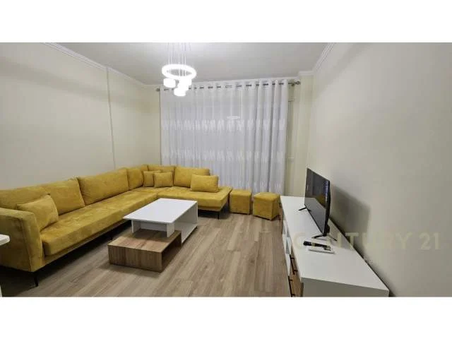 Tirane, jepet me qera apartament 2+1+BLK Kati 6, 100 m² 650 Euro (don bosko)