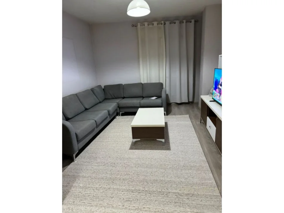 apartament me qira