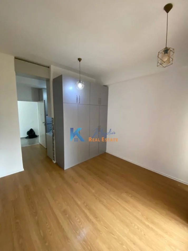 Tirane, shes apartament , Kati 4, 34 m² 47,500 € (ALI DEM)