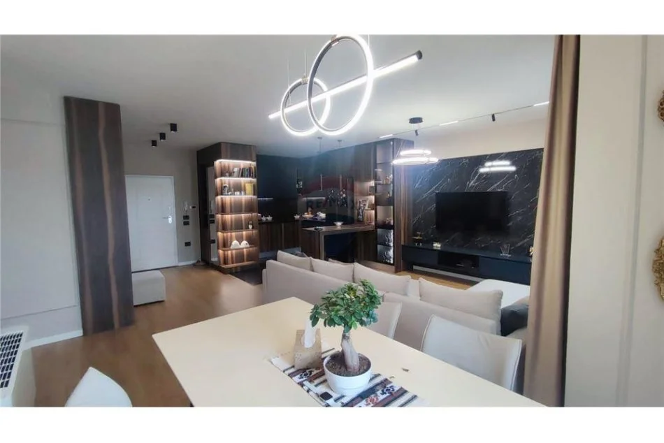 Tirane, shitet apartament 2+1 Kati 6, 129 m² 210,000 € (Hamdi Sulcebe - Tregu i Madh - Rruga 5 Maji, Albania)