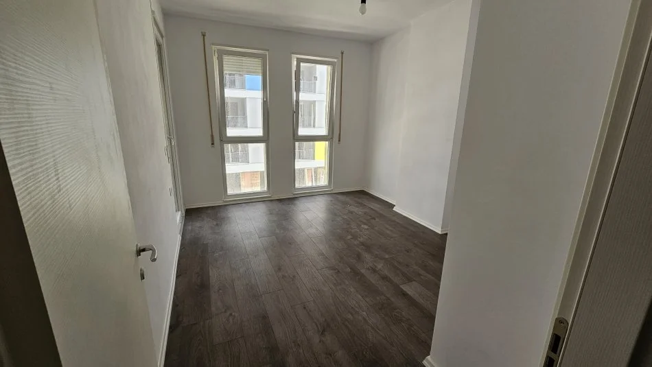 Tirane, shitet 1+1+Ballkon Kati 3, 54 m² 71,000 € 