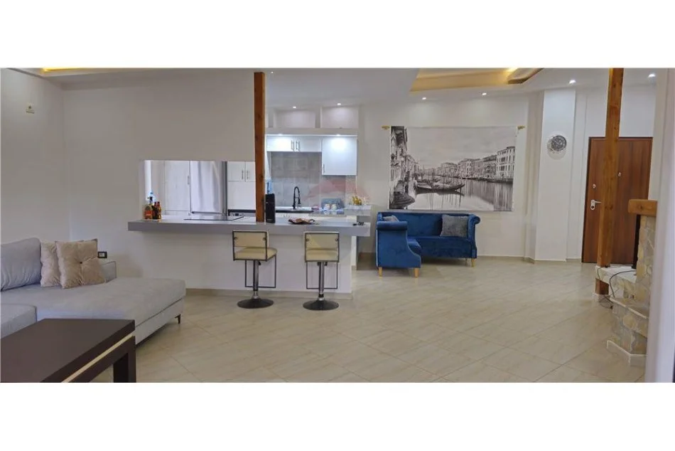 Tirane, shitet apartament 2+1 Kati 6, 140 m² 330.000 € (Liqeni i Thate)