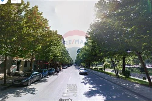 Tirane, jepet me qera dyqan Kati 0, 66 m² 1.000 € (Bulevardi Bajram Curri - Ish-Ekspozita)