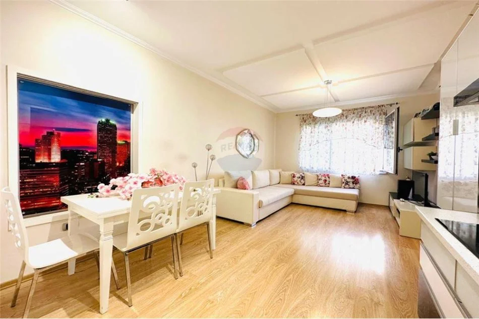 Tirane, shitet apartament 2+1 Kati 7, 78 m² 180.000 € (Kompleksi Halili - Rruga e Dibrës)