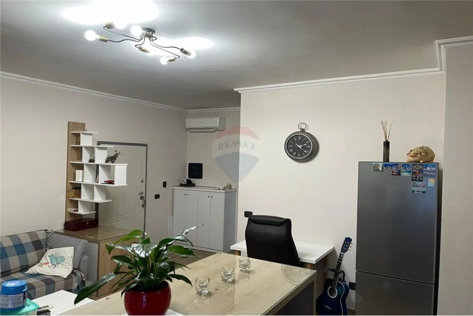 Tirane, shitet apartament 2+1 Kati 1, 117 m² 165.000 € (Kopeshti Botanik - Kopshti Botanik, Albania)