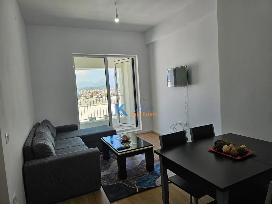 Tirane, jap me qera apartament 1+1+Ballkon Kati 7, 61 m² (Ali Demi)