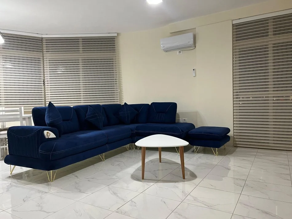 Tirane, jepet me qera 1+1+Ballkon Kati 3, 320 € (fresk)