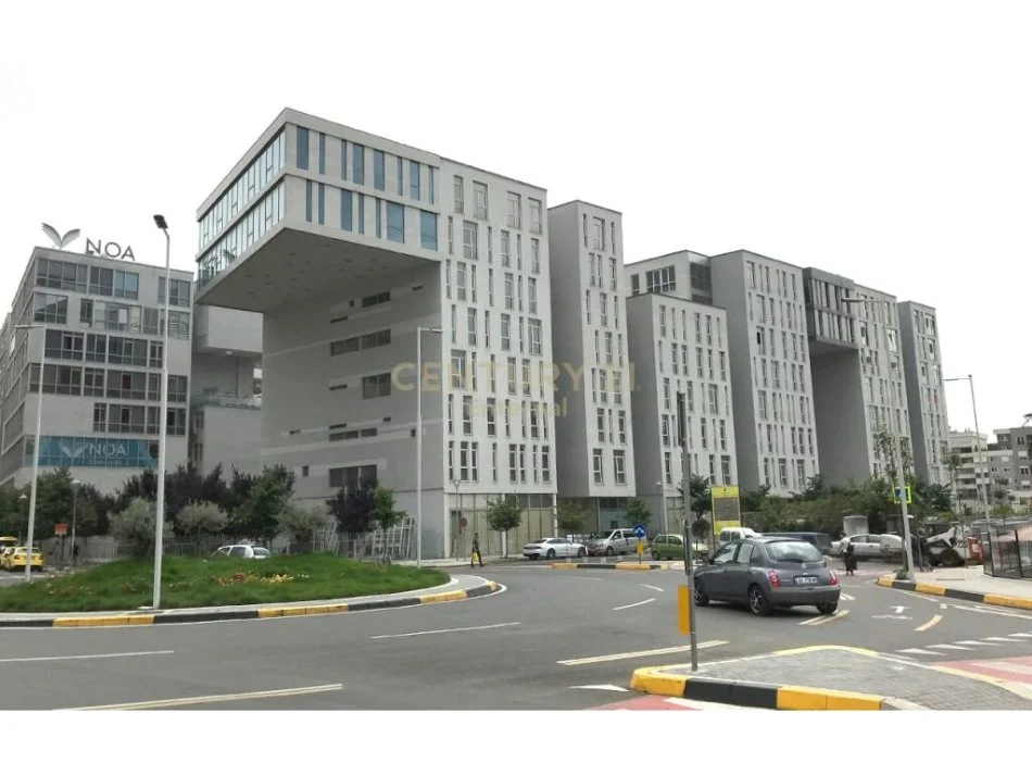 𝐓𝐢𝐫𝐚𝐧𝐞, 𝐣𝐞𝐩𝐞𝐭 𝐦𝐞 𝐪𝐞𝐫𝐚 𝐚𝐦𝐛𝐣𝐞𝐧𝐭 𝐛𝐢𝐳𝐧𝐞𝐬𝐢 𝐊𝐚𝐭𝐢 𝟎, 𝟐𝟕𝟓 𝐦² 𝟑.𝟐𝟎𝟎 € (𝐊𝐨𝐦𝐮𝐧𝐚 𝐞 𝐏𝐚𝐫𝐢𝐬𝐢𝐭)