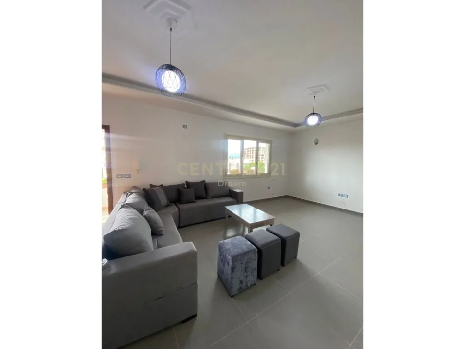 Tirane, jepet me qera apartament 3+1+Ballkon Kati 2, 110 m² 450 € (Rruga e Kokonozeve Tirana, Albania)