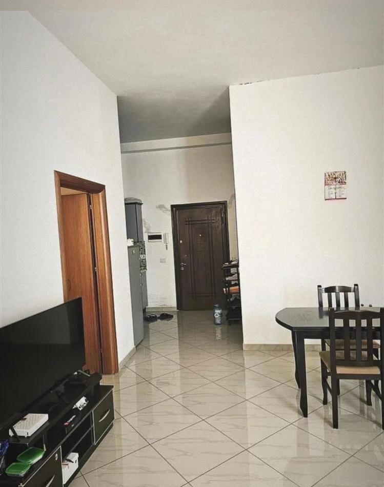 Tirane, shitet apartament 1+1 Kati 1, 60 m² 9.270.000 € (Loni Ligori)