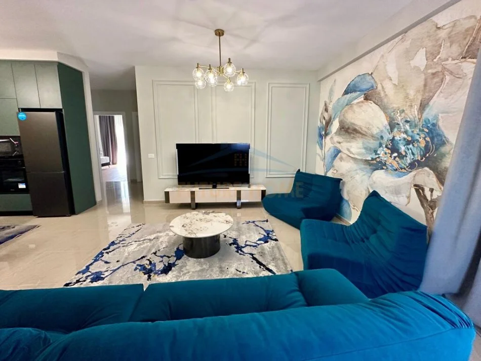 Tirane, jepet me qera apartament 2+1+Aneks+Ballkon Kati 6, 134 m² 1.000 € (kompleksin "Lake Land", Tirane.)