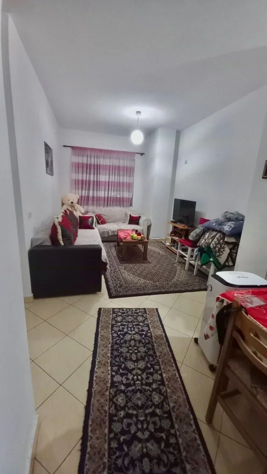 Tirane, shitet apartament 1+1+Ballkon Kati 4, 73 m² 85.000 € (Prane Hotel 2 Palma, Astir)