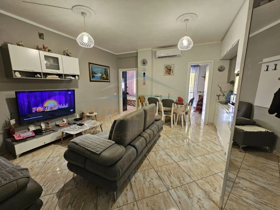 Golem, shitet apartament 2+1+Aneks+Ballkon Kati 3, 55 m² 90.000 € (golem)