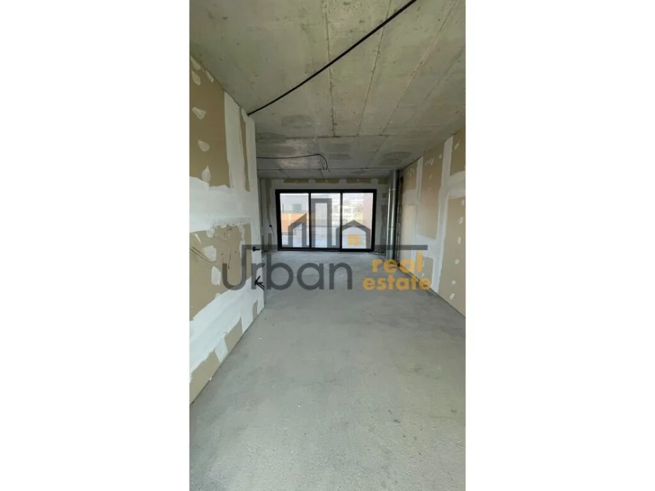 Shitet, Vilë 4 Katëshe, Pranë TEG, Tiranë - 800.000€ |350m²