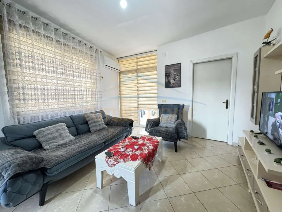 Tirane, shitet apartament 1+1+Aneks Kati 6, 85 m² 83.000 € (astir)