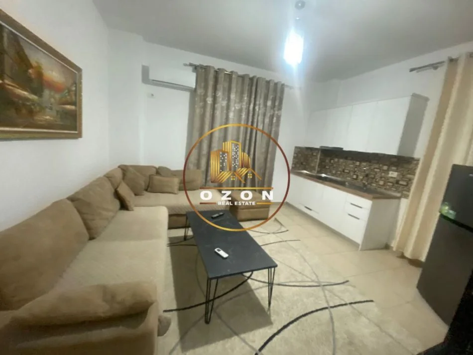 Tirane, jepet me qera apartament 1+1 Kati 1, 75 m² 500 € (5 maji)