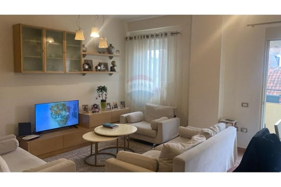 Tirane, shitet apartament 2+1 Kati 3, 102 m² 210.000 € (Don Bosko)