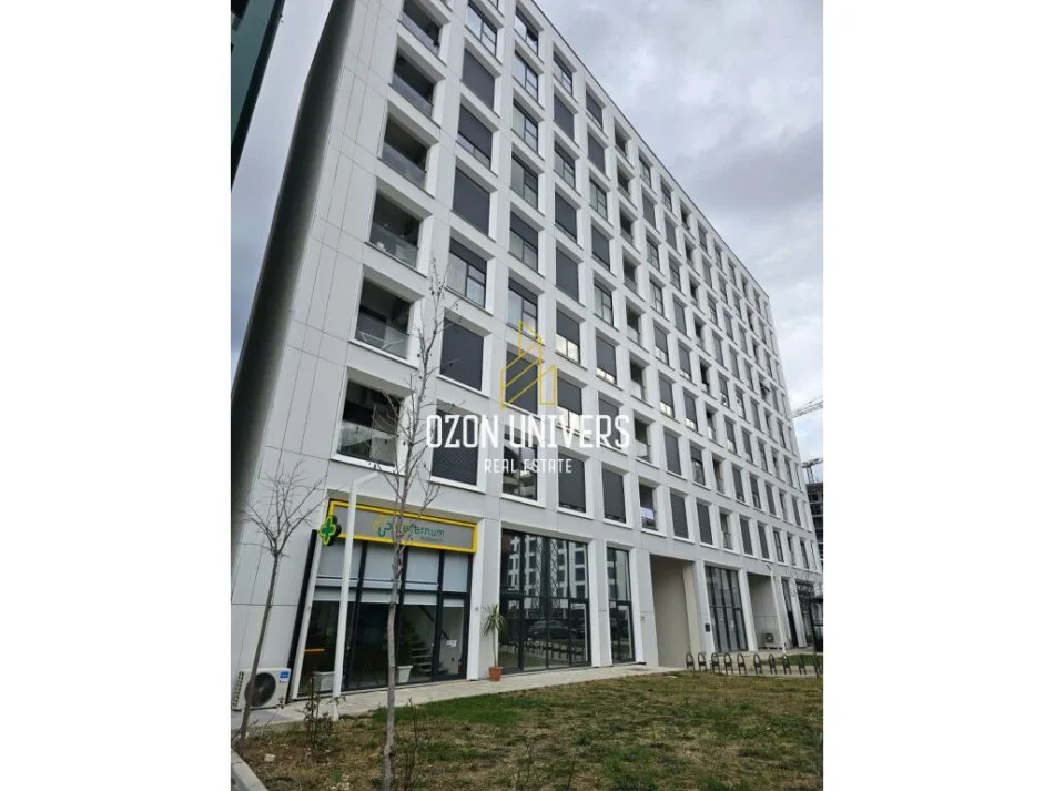 Tirane, jepet me qera apartament 2+1 Kati 1, 88 m² 550 € (Bulevardi i ri)