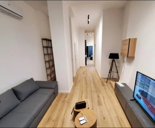 Tirane, shitet apartament 1+1 Kati 0, 71 m² 150.000 € (Kompleksi Kontakt, 21 Dhjetori)