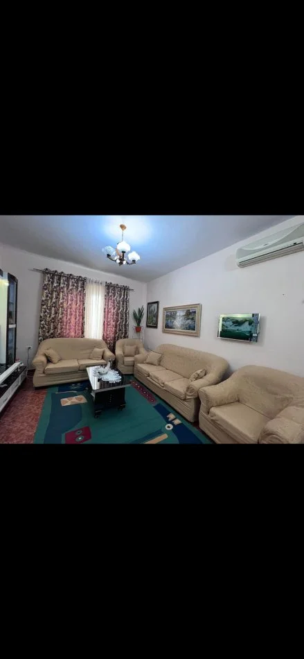 Tirane, jepet me qera apartament 2+1 Kati 1, 120 m² 450 € (Laprake)