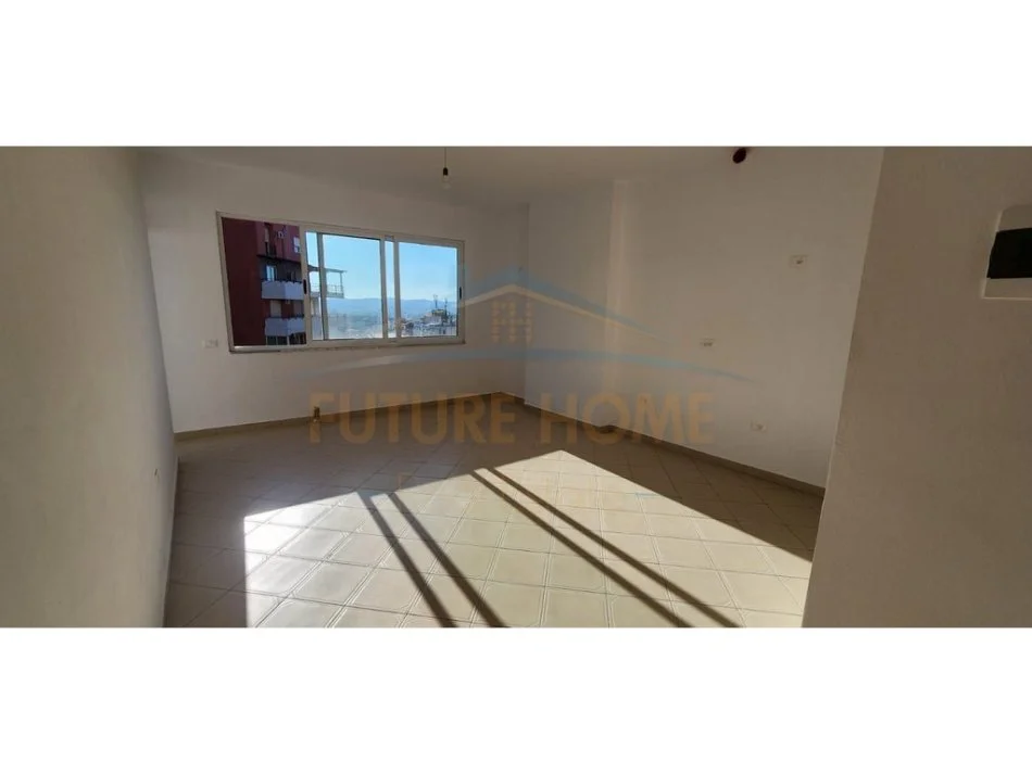Tirane, shitet apartament 1+1 , 60 m² 78.000 € 