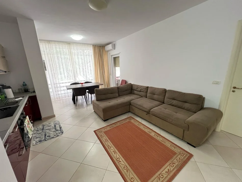 Durres, shitet apartament 2+1+Aneks+Ballkon Kati 4, 100 m² 215.000 € (Kompleksi Lura 2, Gjiri i Lalzit)