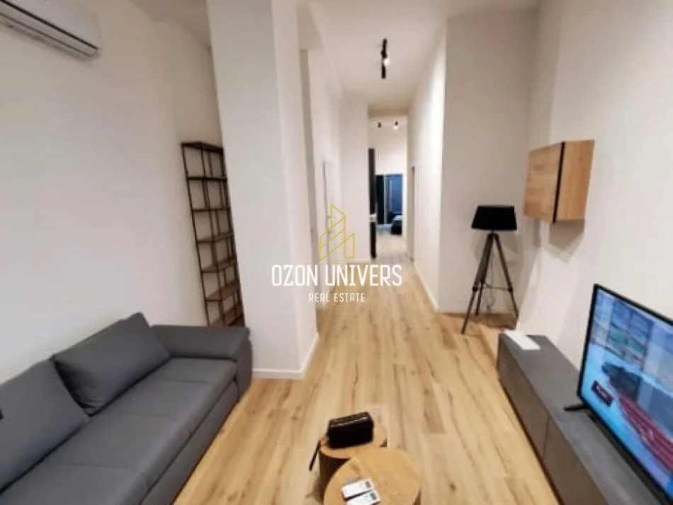Tirane, jepet me qera apartament 1+1 Kati 0, 71 m² 500 € (Kompleksi Kontakt, 21 Dhjetori)