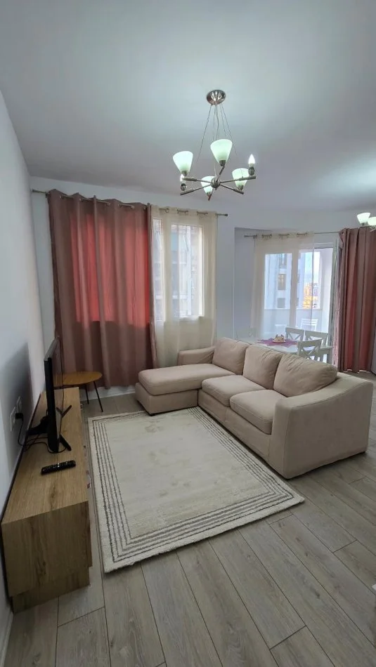 Tirane, jepet me qera apartament 2+1 Kati 4, 76 m² 550 € (River Residence)