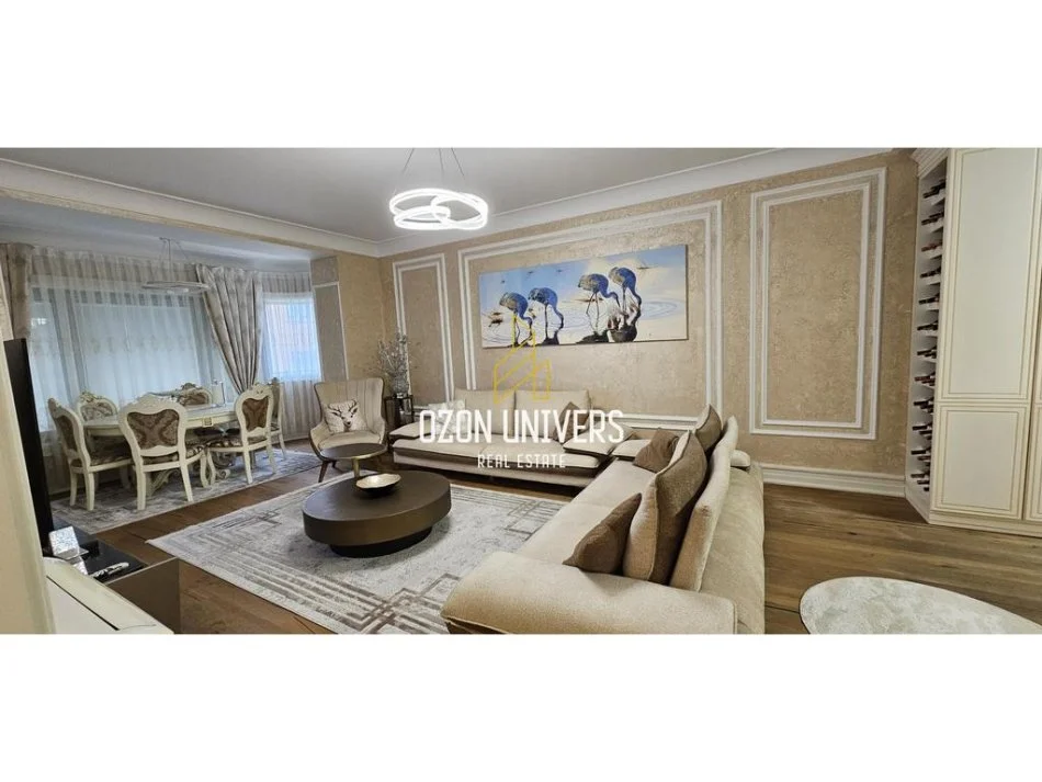 Tirane, jepet me qera apartament 2+1 Kati 5, 135 m² 2.300 € (Blloku)