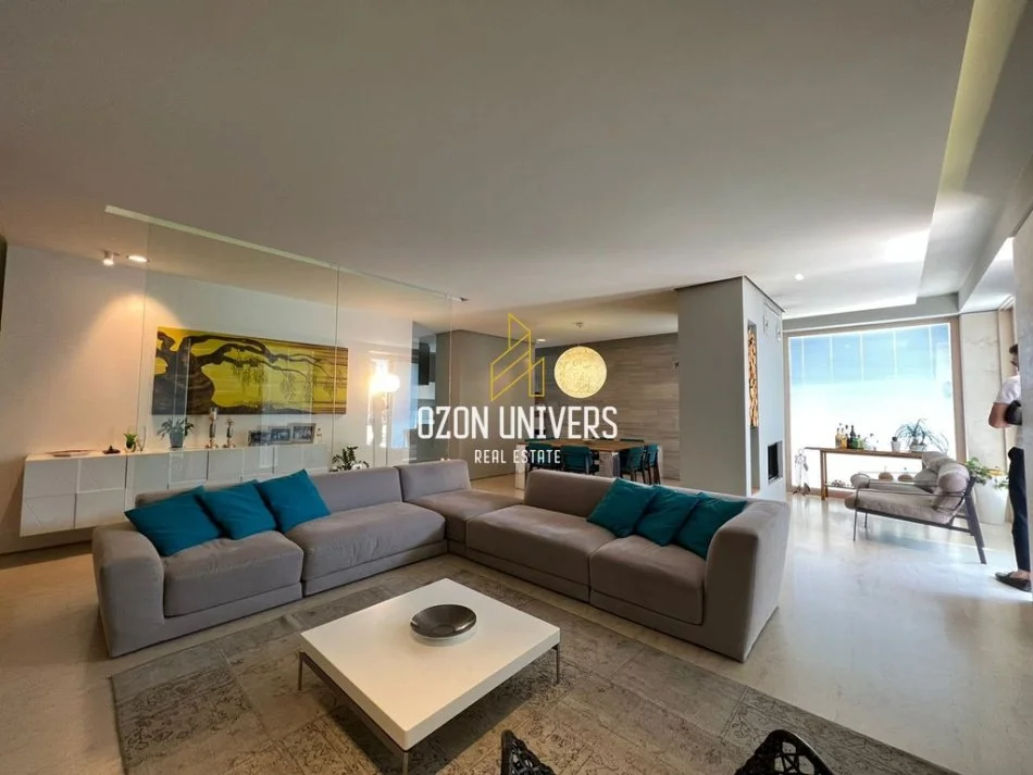 Tirane, shitet apartament+verande | Penthouse 3+1+Aneks+Ballkon Kati 8, 350 m² 650.000 € (Kodra e Diellit)