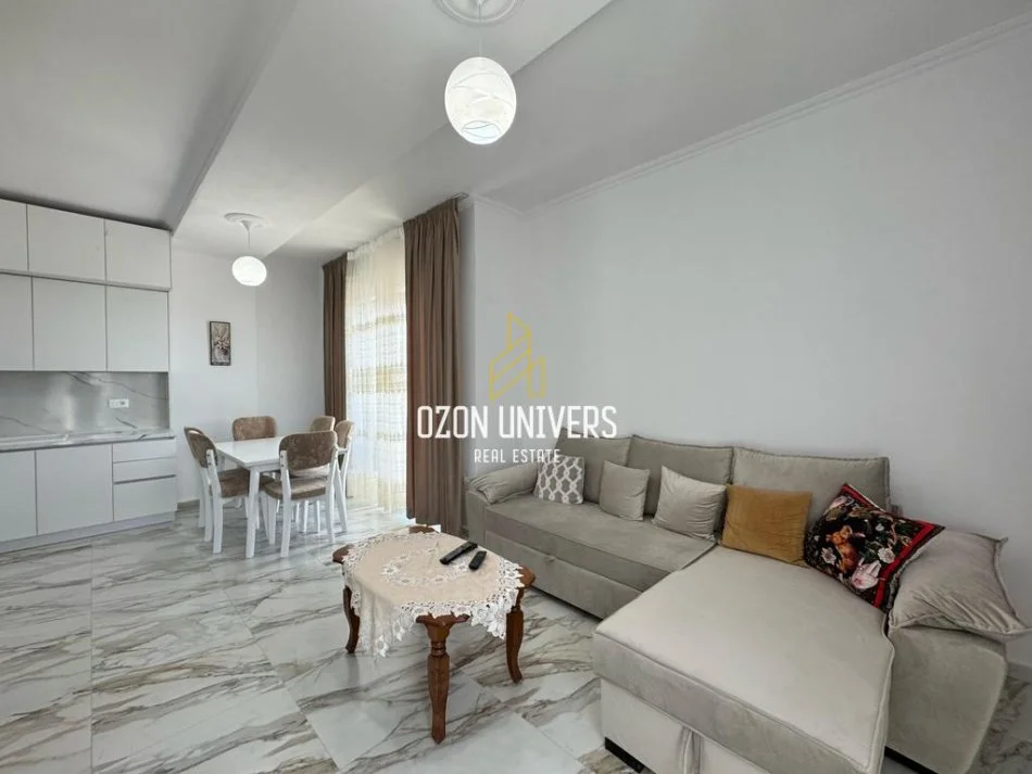 Apartament 2+1+2 për qira tek Ish Fusha e Aviacionit!