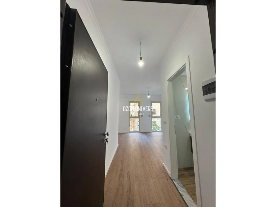 Tirane, shitet apartament 1+1 Kati 2, 43 m² 120.000 € (Prokuroria e Tiranes)