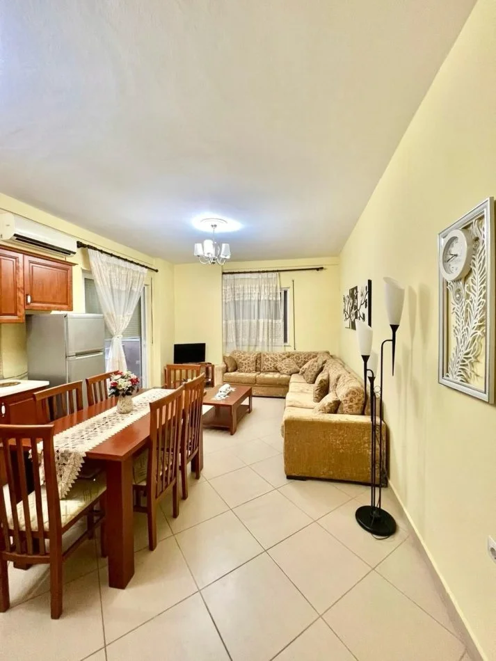 Tirane, jepet me qera apartament 1+1 Kati 5, 75 m² 550 € (Kodra e Diellit)