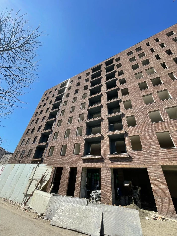 Tirane, shitet apartament 2+1 Kati 1, 111 m² 167.000 € (5 Maji)