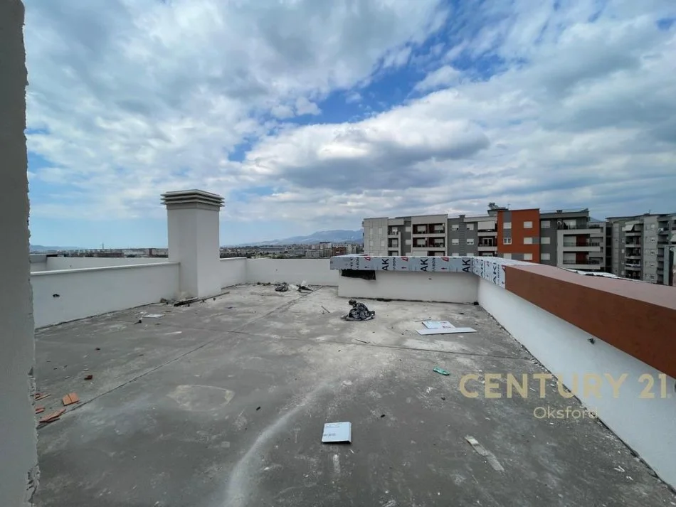 Tirane, shitet apartament 2+1+Aneks+Ballkon Kati 8, 153 m² 168.000 € (Astir)