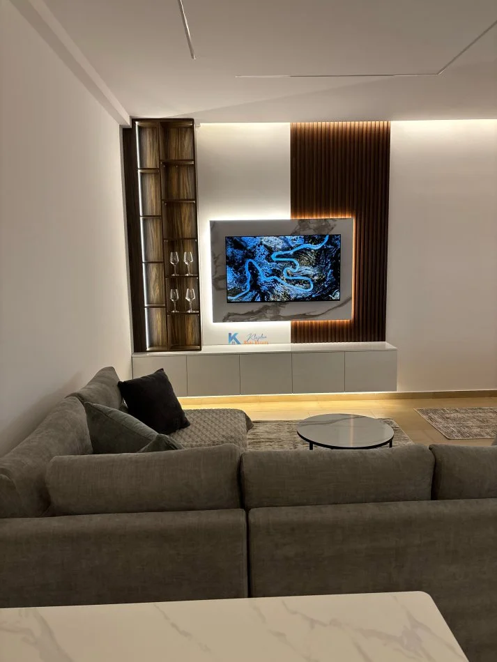 Tirane, jap me qera apartament 1+1+Ballkon Kati 4, 67 m² 800 € (afer Kopshtit Botanik)