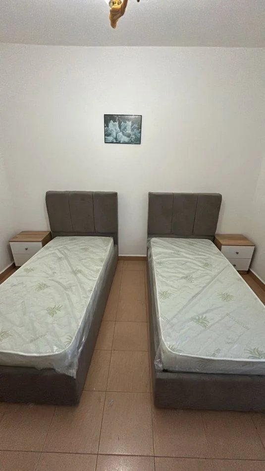 Tirane, jepet me qera apartament 2+1 Kati 7, 90 m² 480 € (Don Bosko)