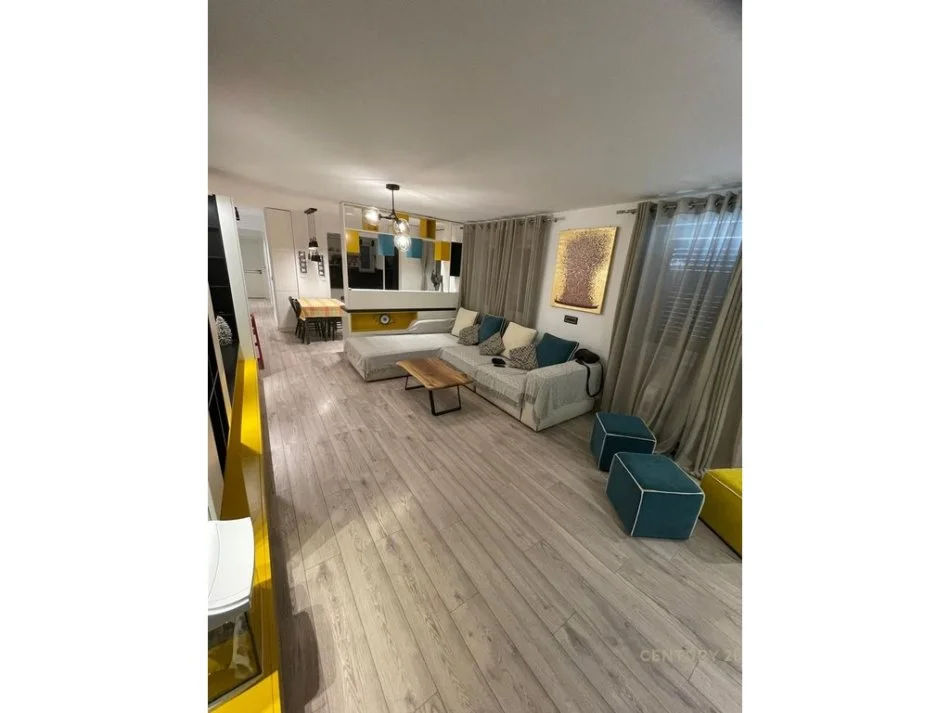 ‼️  𝐀𝐏𝐀𝐑𝐓𝐀𝐌𝐄𝐍𝐓 𝐋𝐔𝐊𝐒𝐎𝐙 𝟑+𝟏 𝐌𝐄 𝐐𝐄𝐑𝐀 𝐓𝐄 𝐑𝐑𝐔𝐆𝐀 𝐄 𝐃𝐔𝐑𝐑𝐄𝐒𝐈𝐓  ‼️