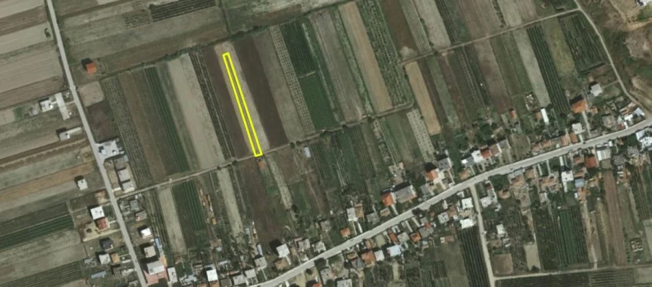 Spille, shitet toke ne bregdet , 2.100 m² 62.000 € (Spille,Kavaje)