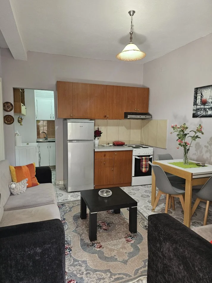 Tirane, jepet me qera apartament 1+1 Kati 0, 55 m² 360 € (Don Bosko)