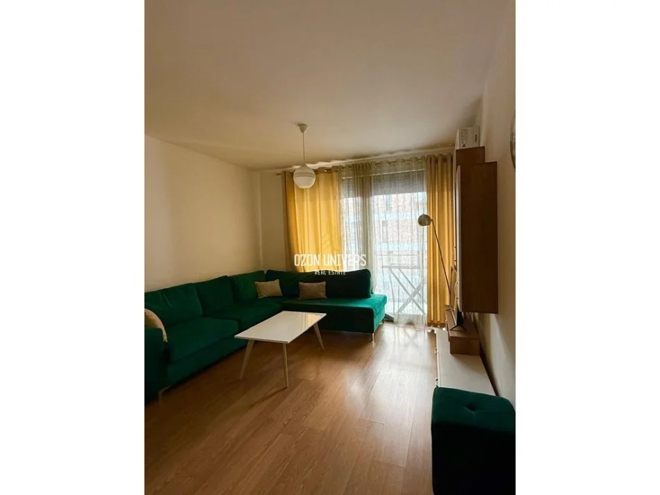 Tirane, jepet me qera apartament 2+1+Ballkon Kati 4, 96 m² 750 € (Fiori di Bosco, Don Bosko)