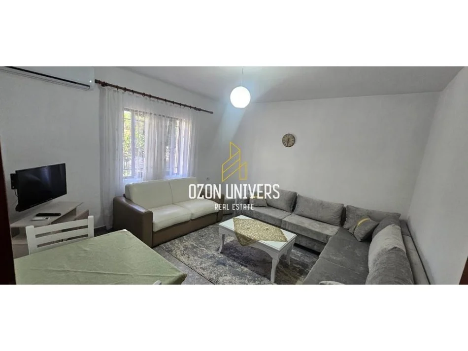 Tirane, jepet me qera apartament 1+1 Kati 1, 60 m² 500 € (Ish Parku i Autobusave)