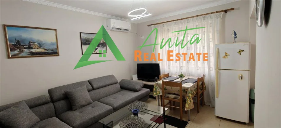 Shqiperi, jepet me qera apartament 2+1+Ballkon Kati 2, 70 m² 60 000 Lek(Rruga e Durresit)