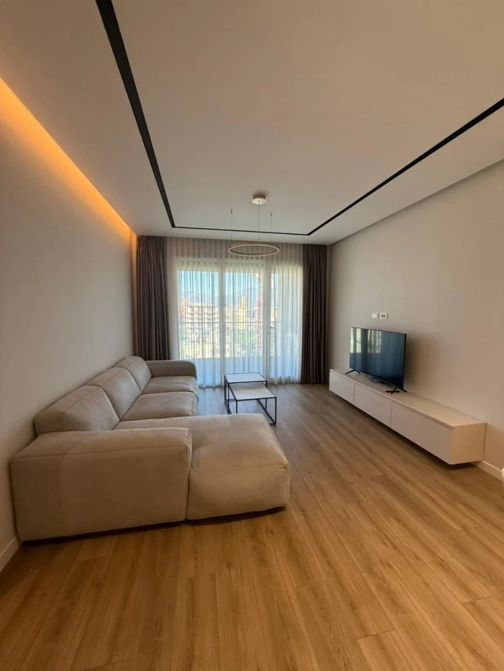 Tirane, jepet me qera apartament 2+1 , 115 m² 1.250 € 