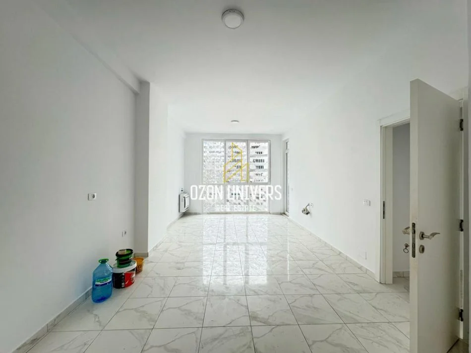 Apartament 3+1+2 për Qira tek Nisharaku pranë Square 21!