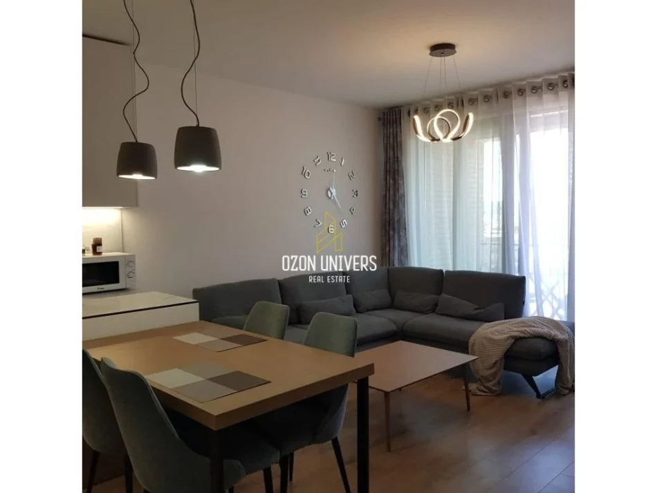 Tirane, jepet me qera apartament 2+1 Kati 9, 90 m² 800 € (don bosko)
